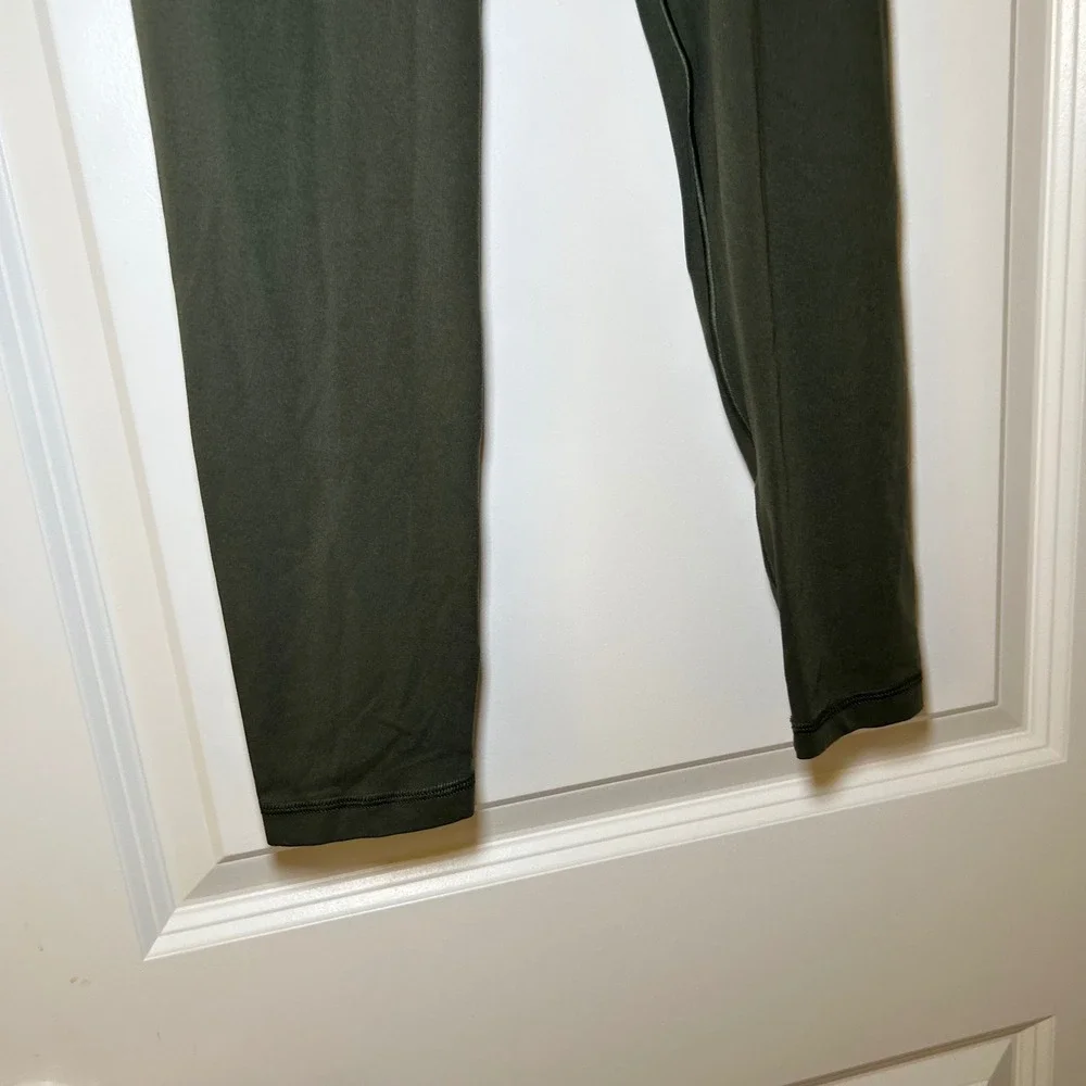 OFFLINE by Aerie Real Me High Rise 7/8 Leggings Olive Green Small workout active